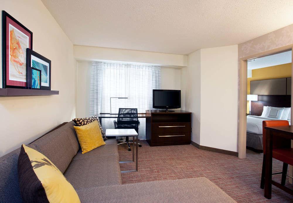 Residence Inn By Marriott Pittsburgh Airport Robinson Township Екстериор снимка