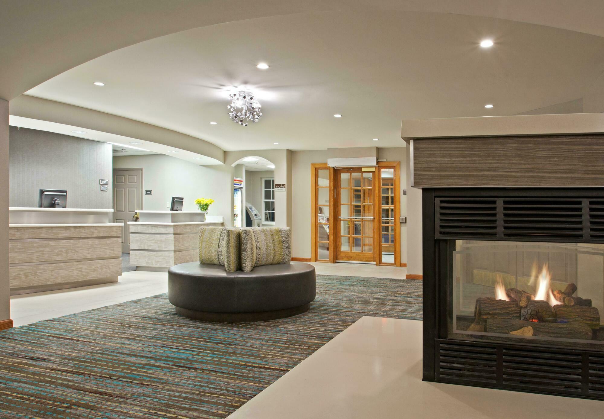 Residence Inn By Marriott Pittsburgh Airport Robinson Township Интериор снимка
